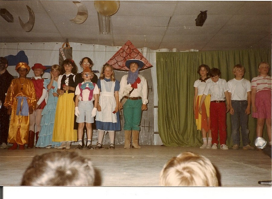 3 Spectacle Abracadabra (1984)